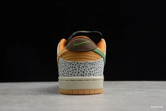 SB Safari Low Nike Dunk CD2563-002 0321